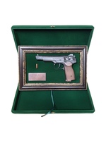 Панно "Макет пистолета Стечкин" в подарочной коробке