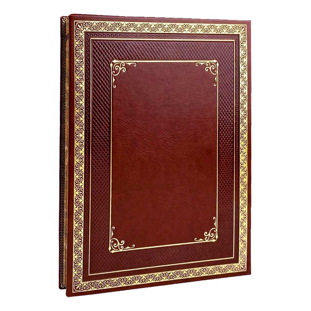 Подарочная книга «Охота на медведя», кожаный переплёт