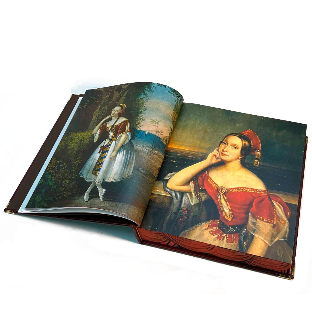 Книга подарочная "Русский театр 1824-1941" (в коробе)
