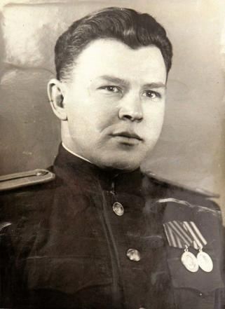 Высшее Военно-морское пограничное училище МВД: Фотоальбом. Второй выпуск 1944-1949 гг.