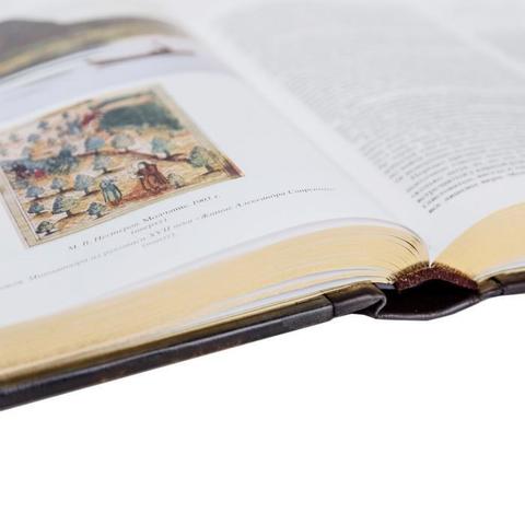 Подарочная книга "Жизнь и ловля пресноводных рыб" Сабанеев Л.П.