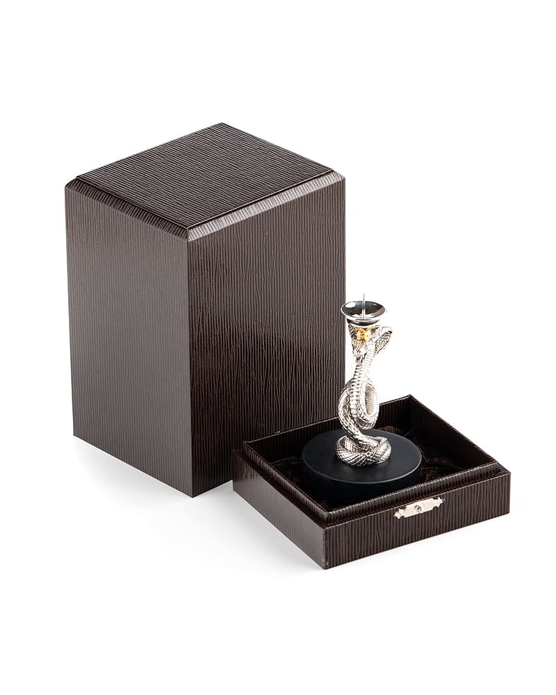 Подсвечник серебряный «Царевна-змея»